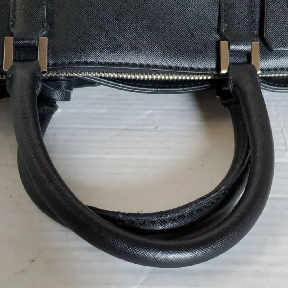 GUESS Bag Cherie Small Girlfriend Satchel Black Vegan Leather Handbag WOMAN'S